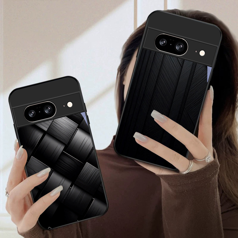 Koyu geometrik desenli Google  - Google Pixel 9 Pro incelemesi ve fiyatı